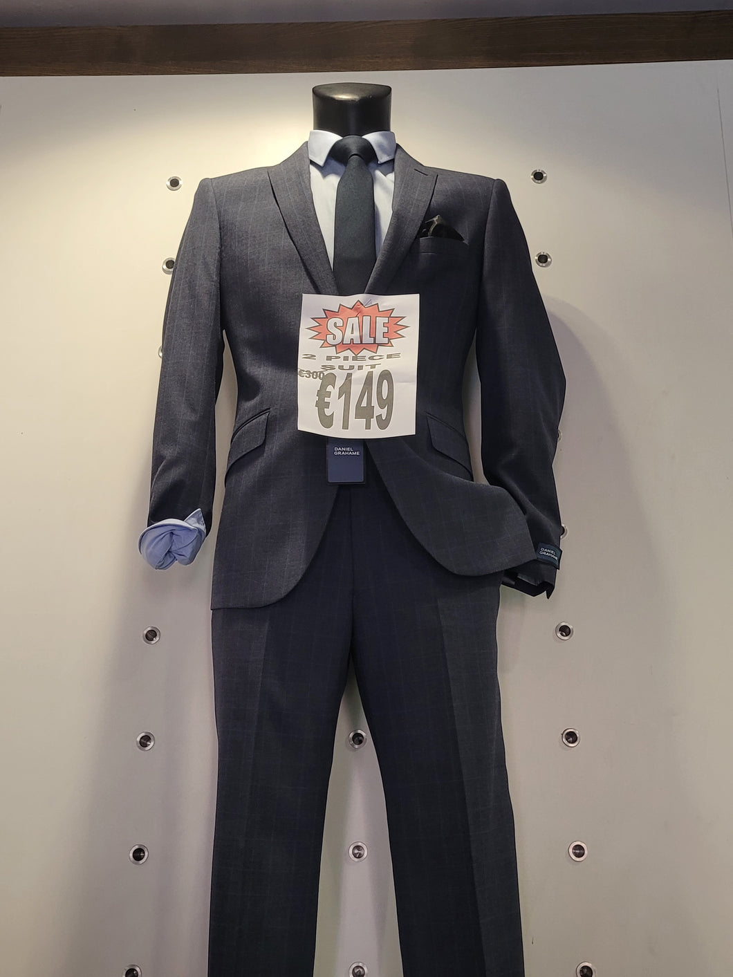 Daniel Grahame 23800 Grey Suit 2 Piece.