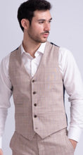 Load image into Gallery viewer, Fratelli Check waistcoat 1080 Tan
