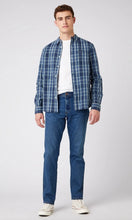Load image into Gallery viewer, Wrangler Check Shirt
